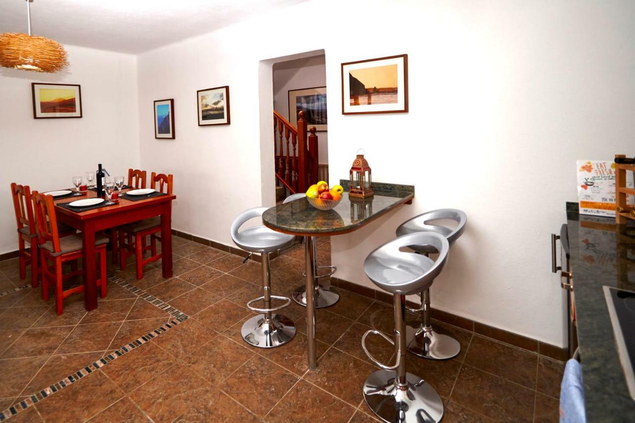 Casa Margarita - Shared Pool - Close To Seafront Promenade Punta Mujeres Buitenkant foto